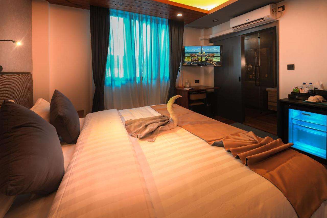 Chen Beach Inn Hulhumale Esterno foto