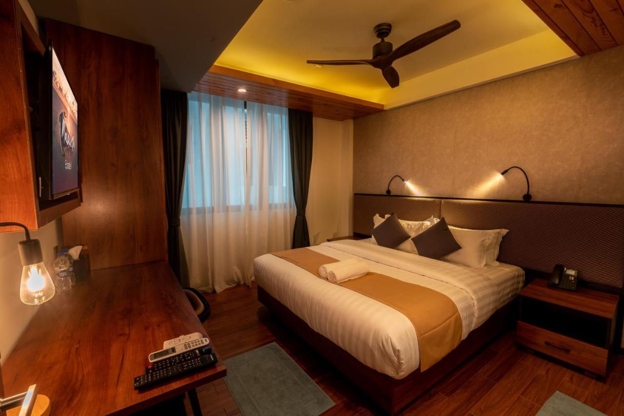 Chen Beach Inn Hulhumale Esterno foto