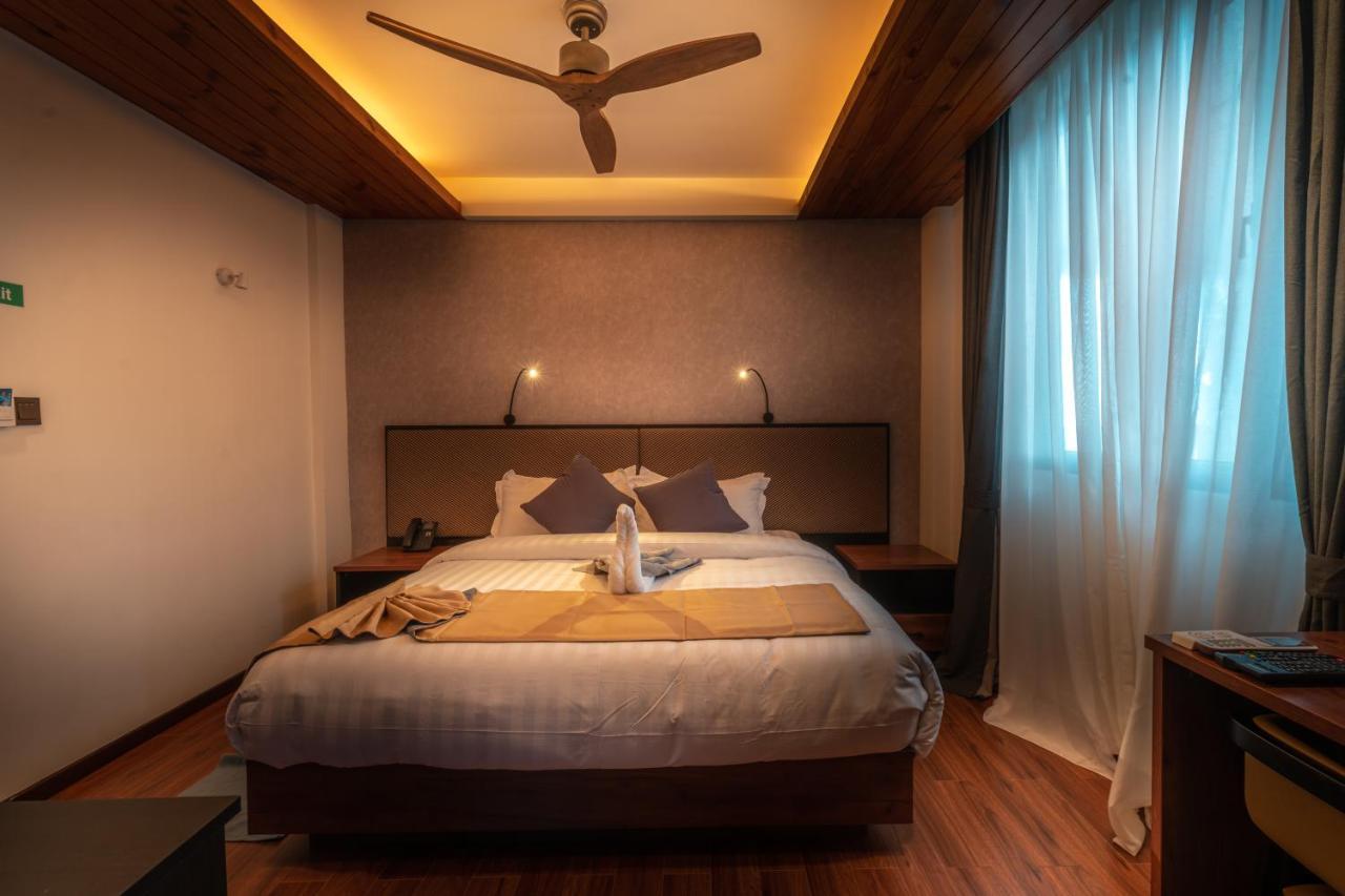 Chen Beach Inn Hulhumale Esterno foto