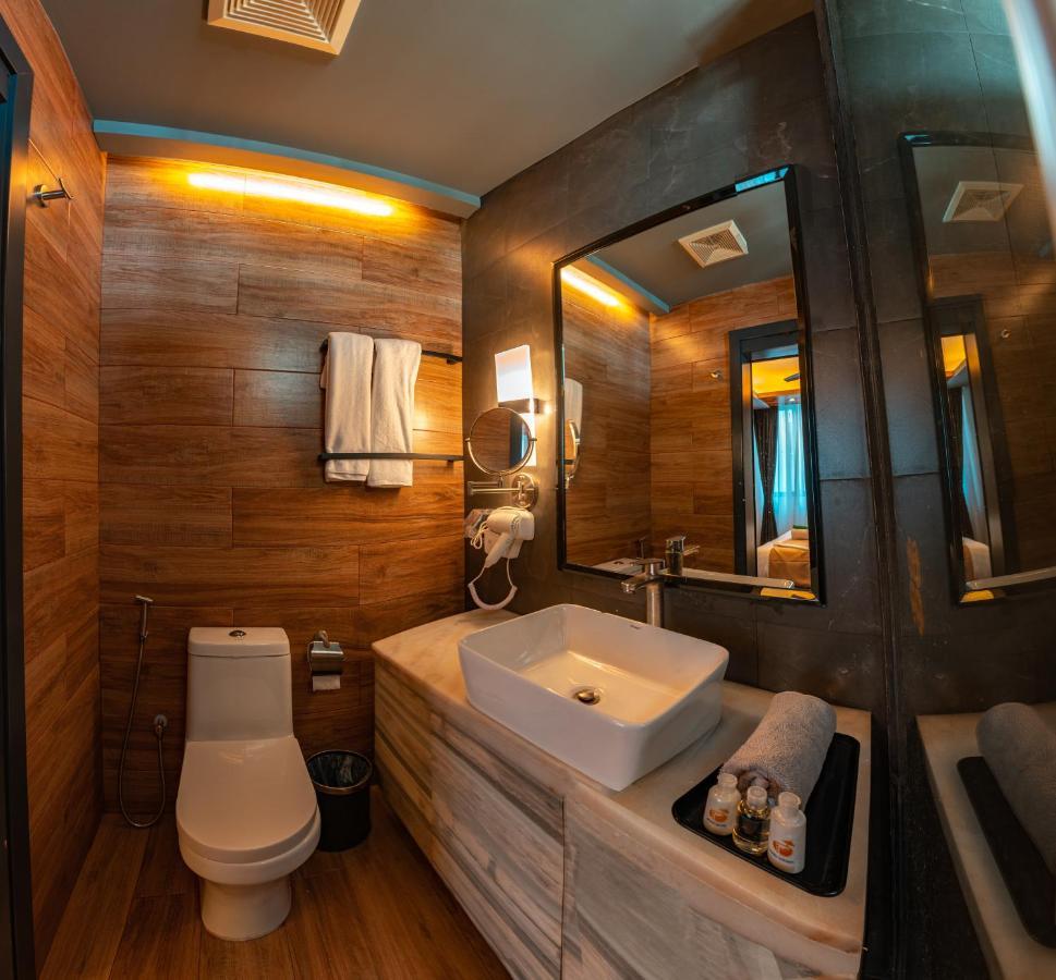 Chen Beach Inn Hulhumale Esterno foto