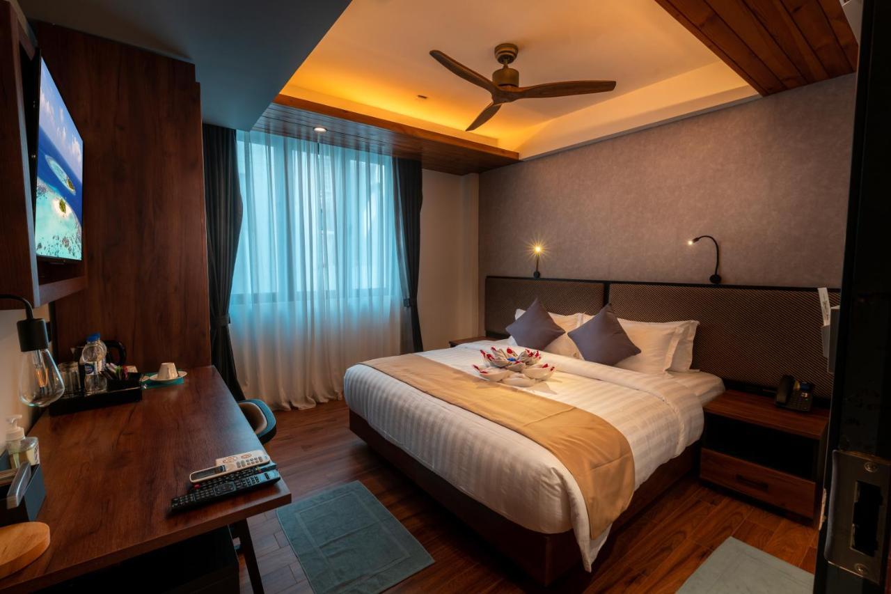 Chen Beach Inn Hulhumale Esterno foto