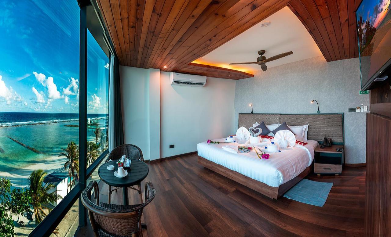 Chen Beach Inn Hulhumale Esterno foto